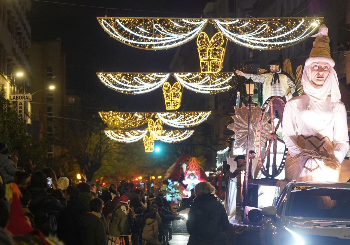 El desfile de Olentzero de 2023.