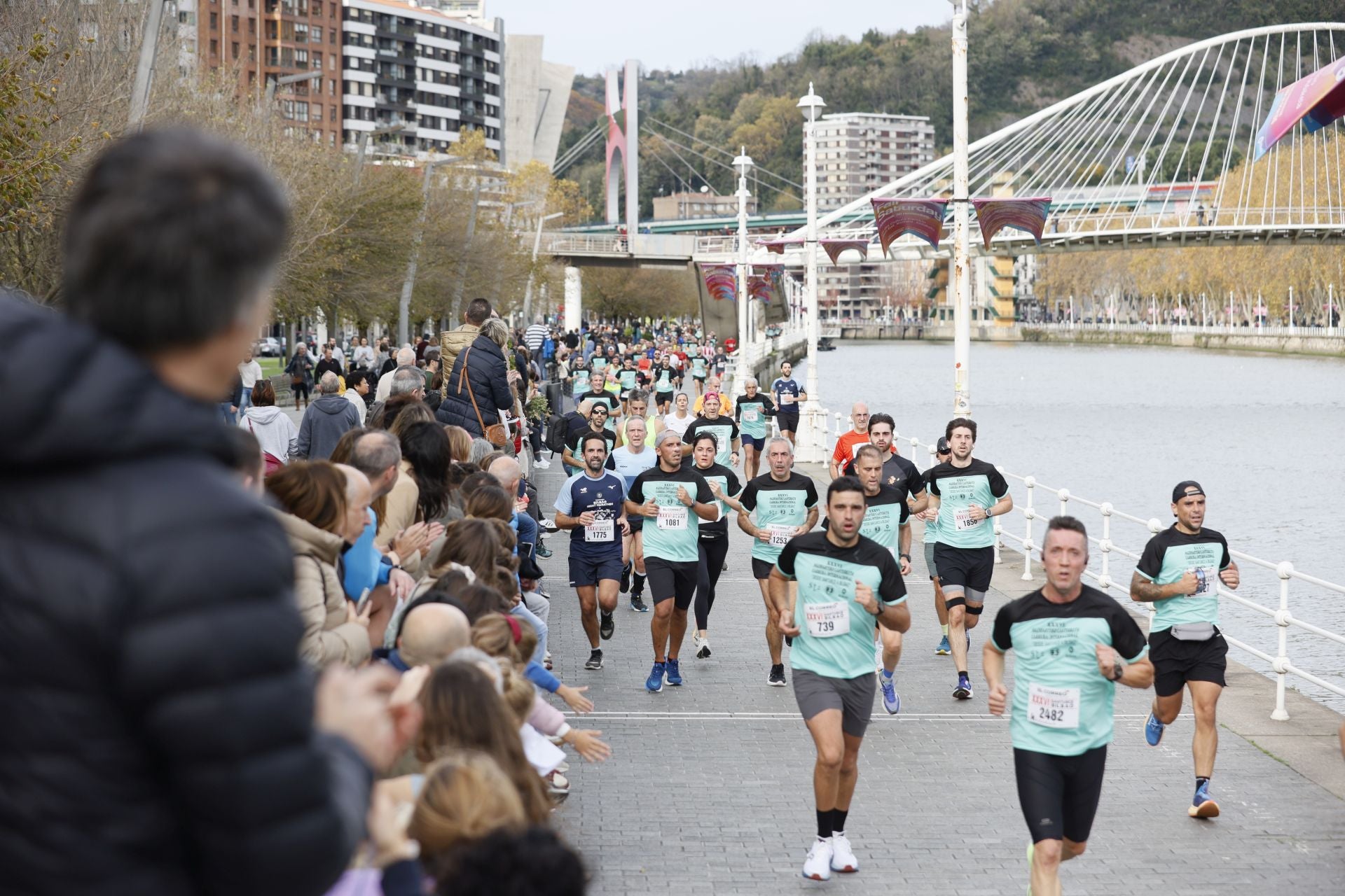 La fiesta del atletismo recorre la Margen Izquierda