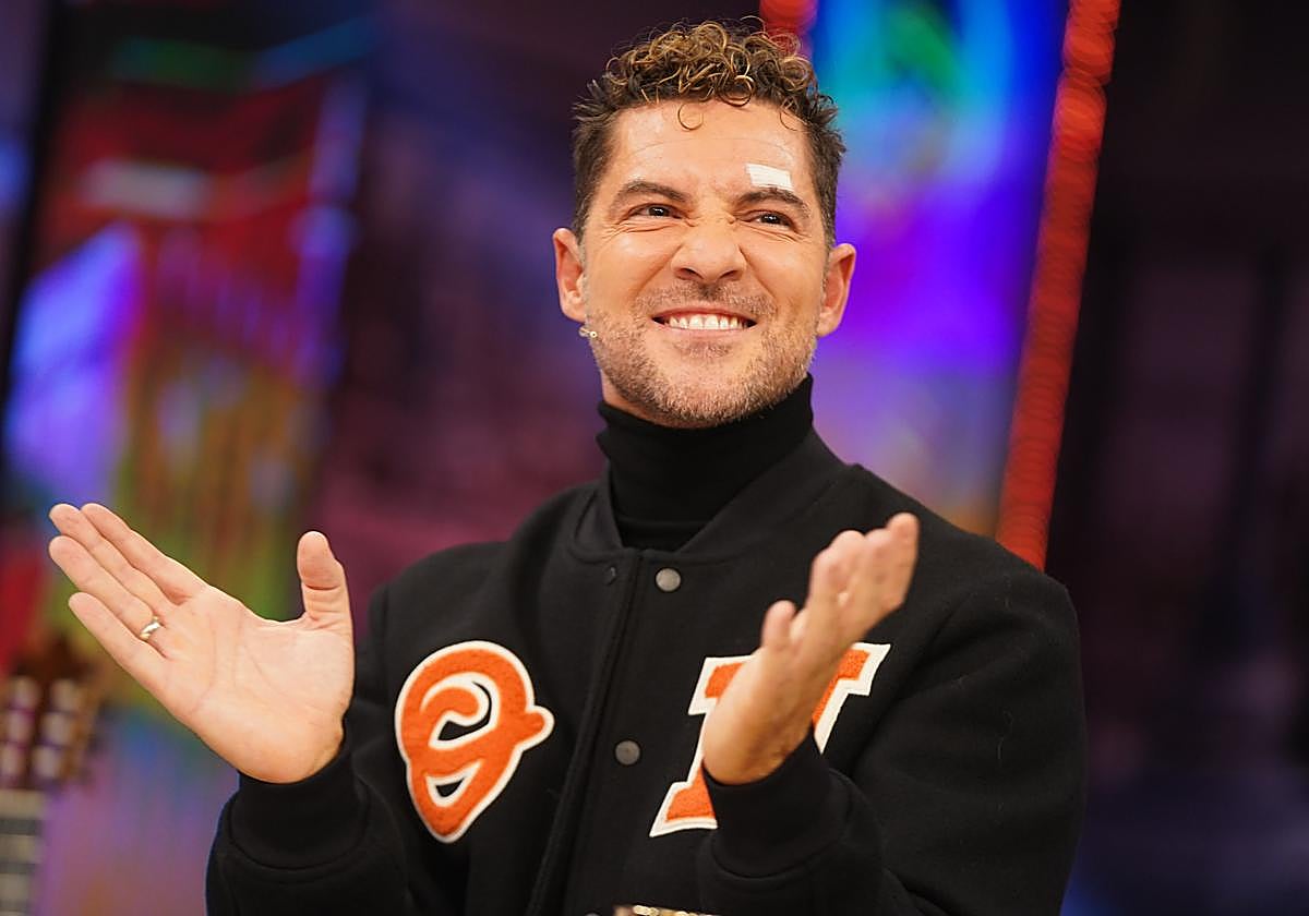David Bisbal, con su ceja herida en 'El Hormiguero'.