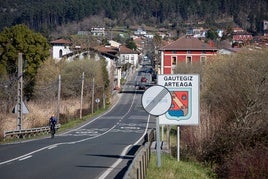 El Ayuntamiento llevará a cabo un estudio de movilidad urbana en el municipio.