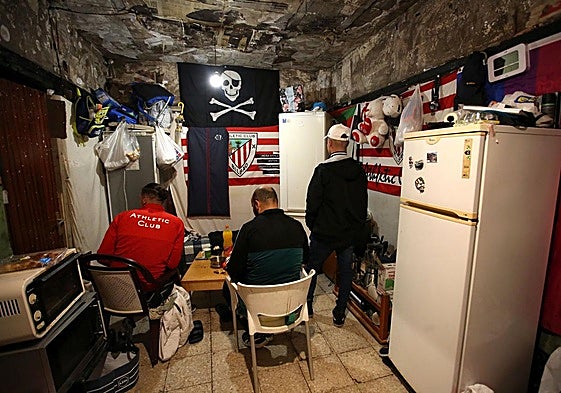 «La gente que viene solo quiere una vida normal y acaba desesperada»