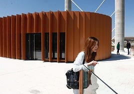 Zona de acceso de la cafetería a la azotea del Europa