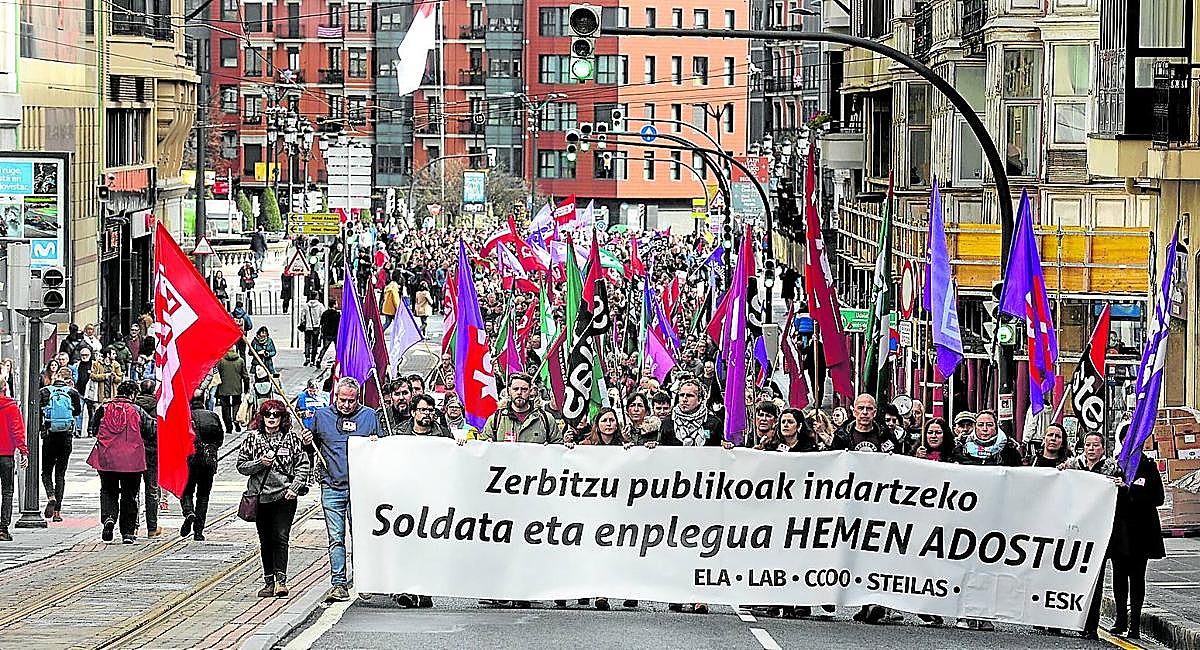 Manifestación de empleados públicos durante la jornada de huelga del sector del 12 de marzo de este año.