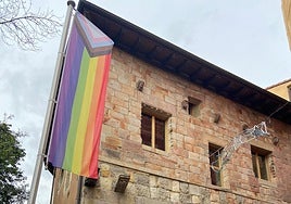 Imagen del edificio Andragunea -La Casa de la Mujer- ubicado en el casco viejo de la villa.