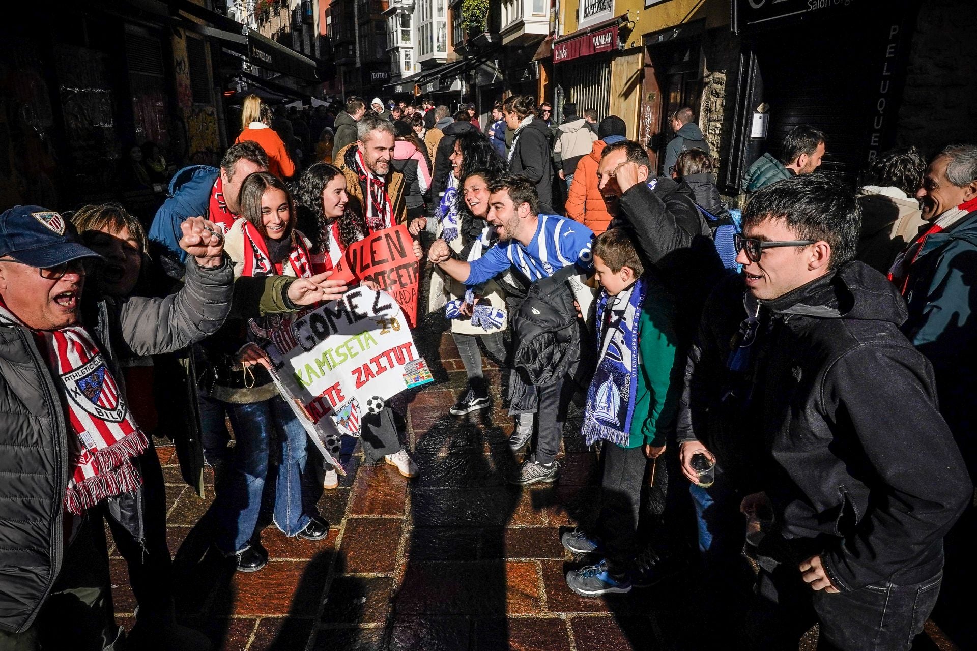 El ambiente previo del derbi