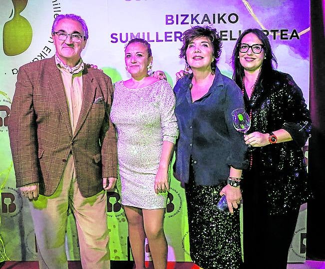 Guillermo Pérez de Heredia, María García Martínez, Eloisa Fernández y Nerea Cuenco.