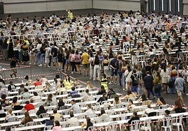 El Gobierno vasco aprueba una OPE de casi 4.000 plazas, la mitad para Osakidetza