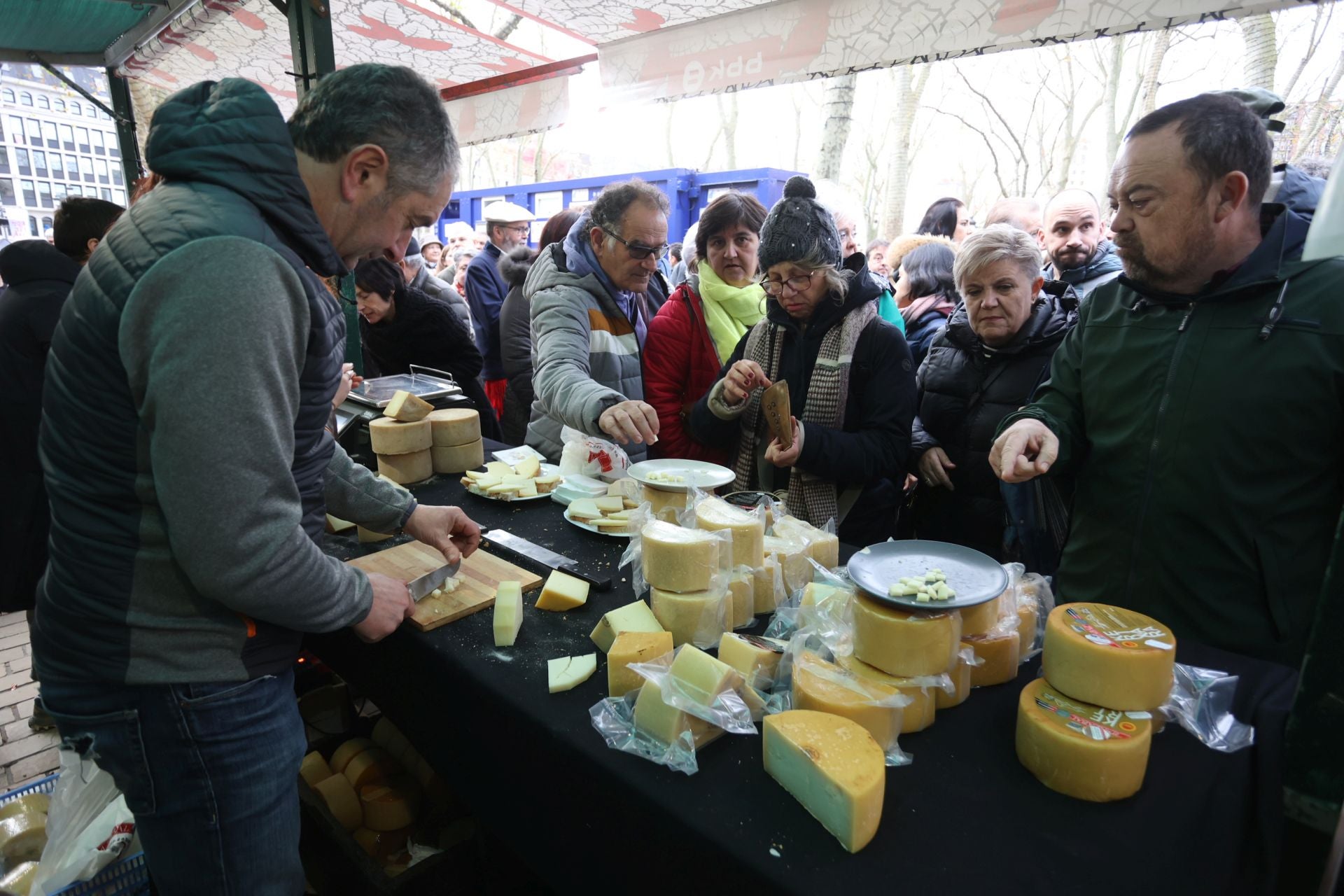 Las imágenes de la feria de Santo Tomás