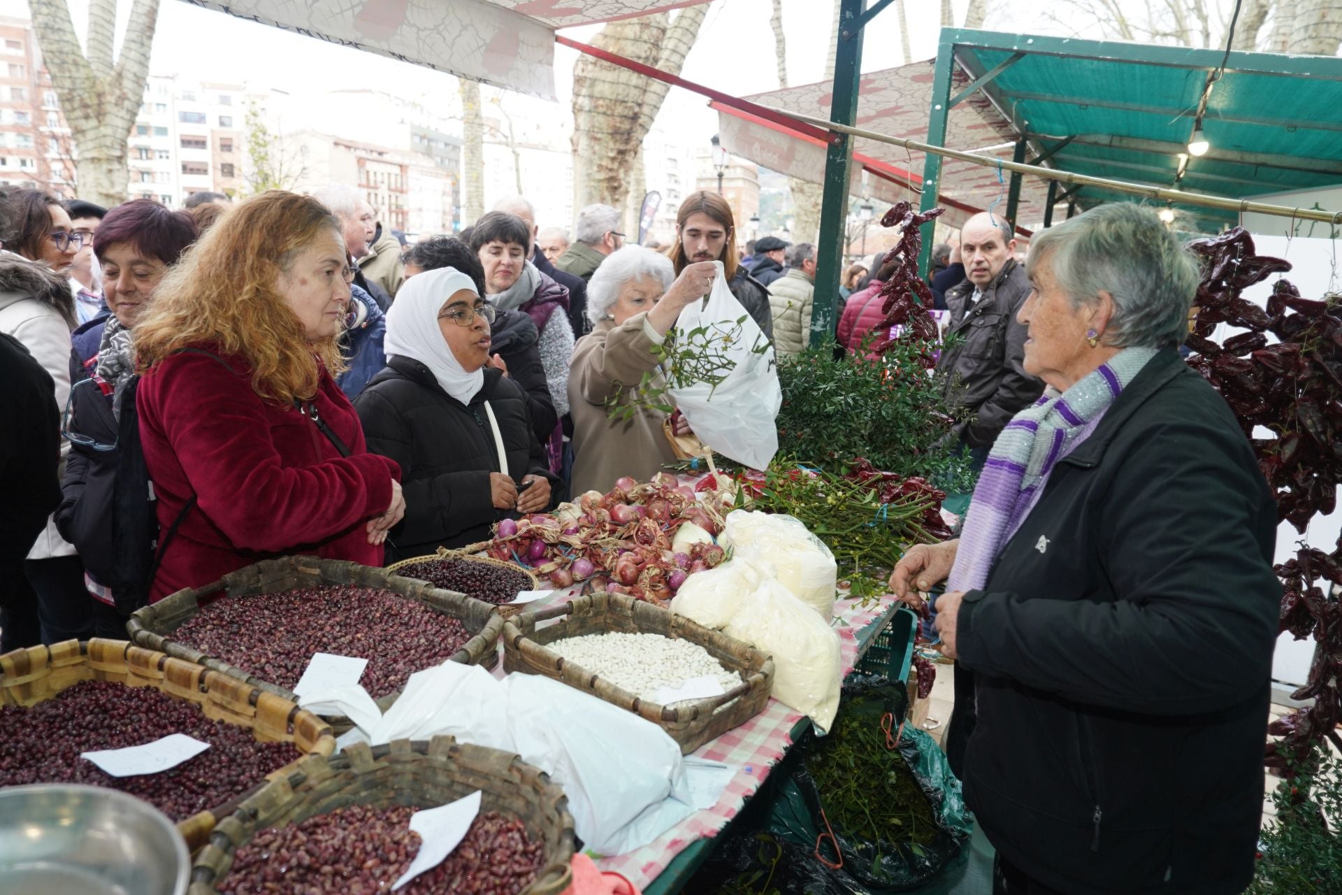 Las imágenes de la feria de Santo Tomás