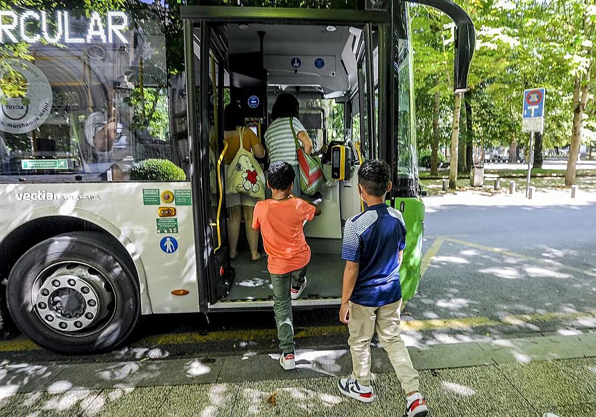 Las instituciones revelan hoy sus planes para los menores de 12 años