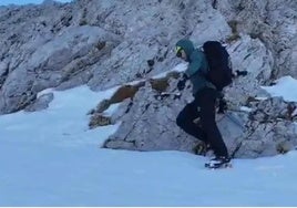 Encuentran con vida al montañero desaparecido en Picos de Europa