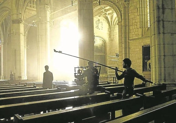 La película 'El silencio de la Ciudad Blanca' grabó varias de sus secuencias en la Catedral de Santa María.