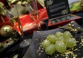 Ni uvas ni lacasitos en Nochevieja: la advertencia de un grupo de médicos a los padres con niños pequeños