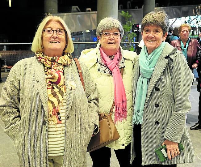 Marifeli Marrodán, Lourdes Marrodán y Rocío Marrodán.