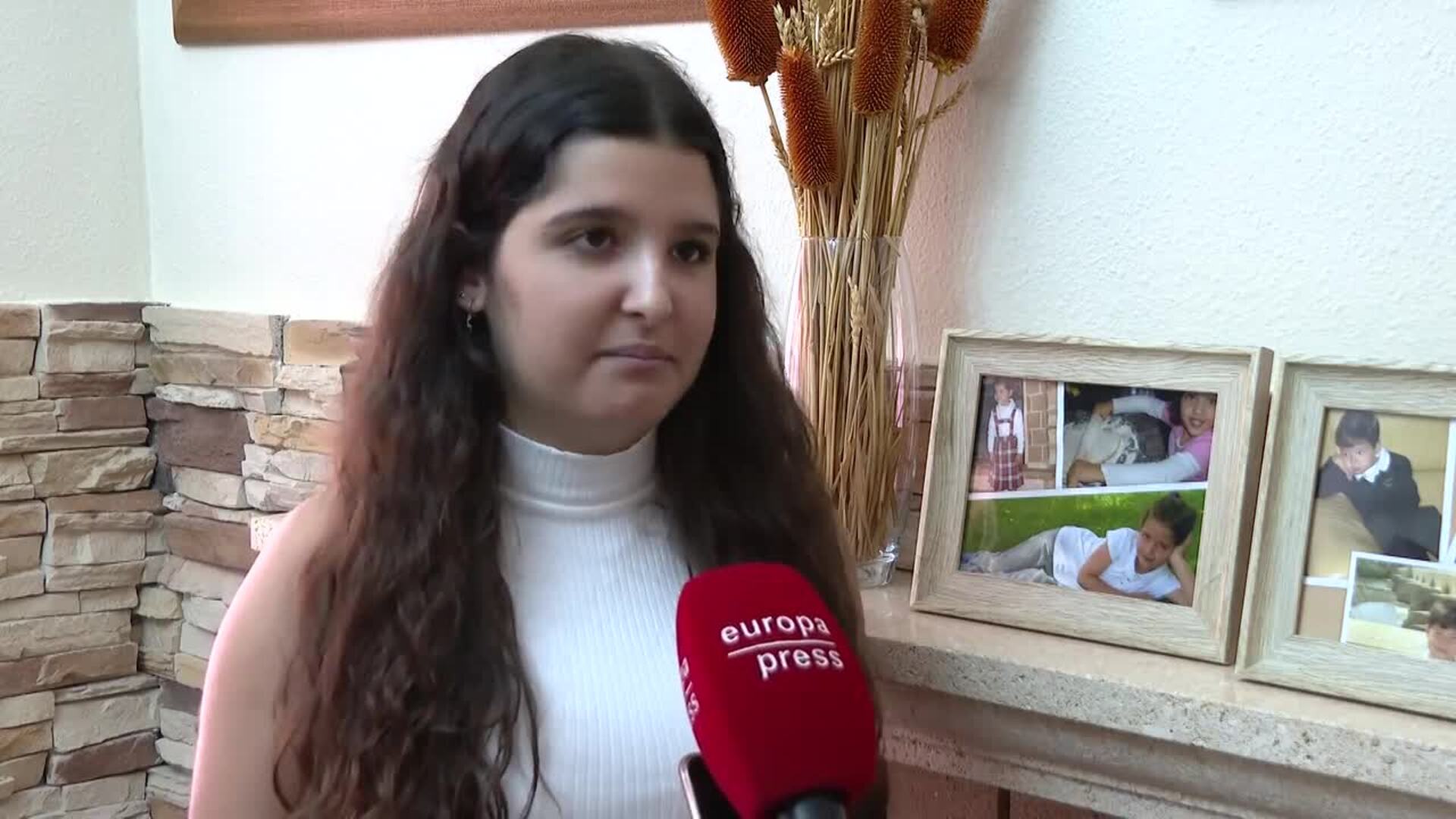 Mellizos andaluces que rozan el 14 en la EVAU, separados por la carrera ...