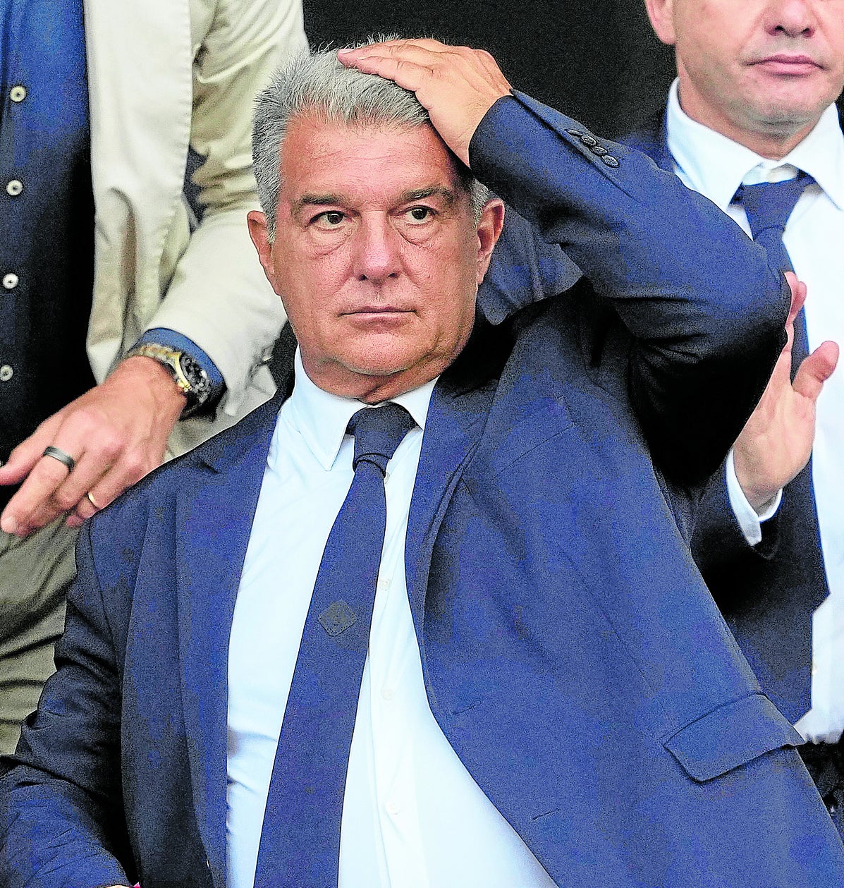 Laporta está en la cuerda floja.