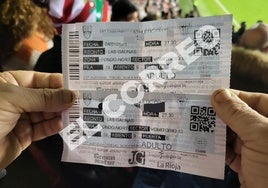 Imagen de dos entradas de aficionados rojiblancos duplicadas.