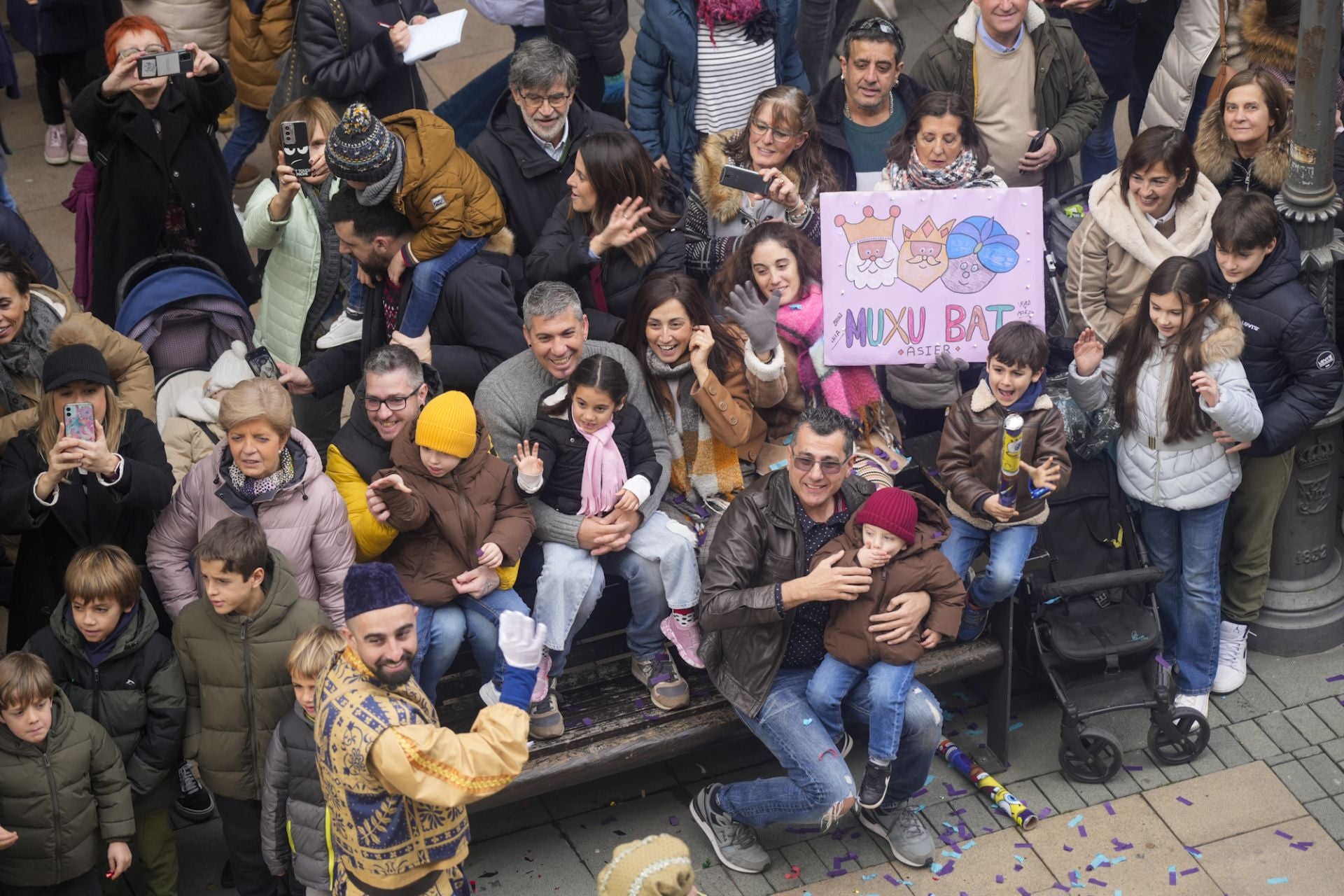 Las imágenes de la llegada de los Reyes Magos a Vitoria