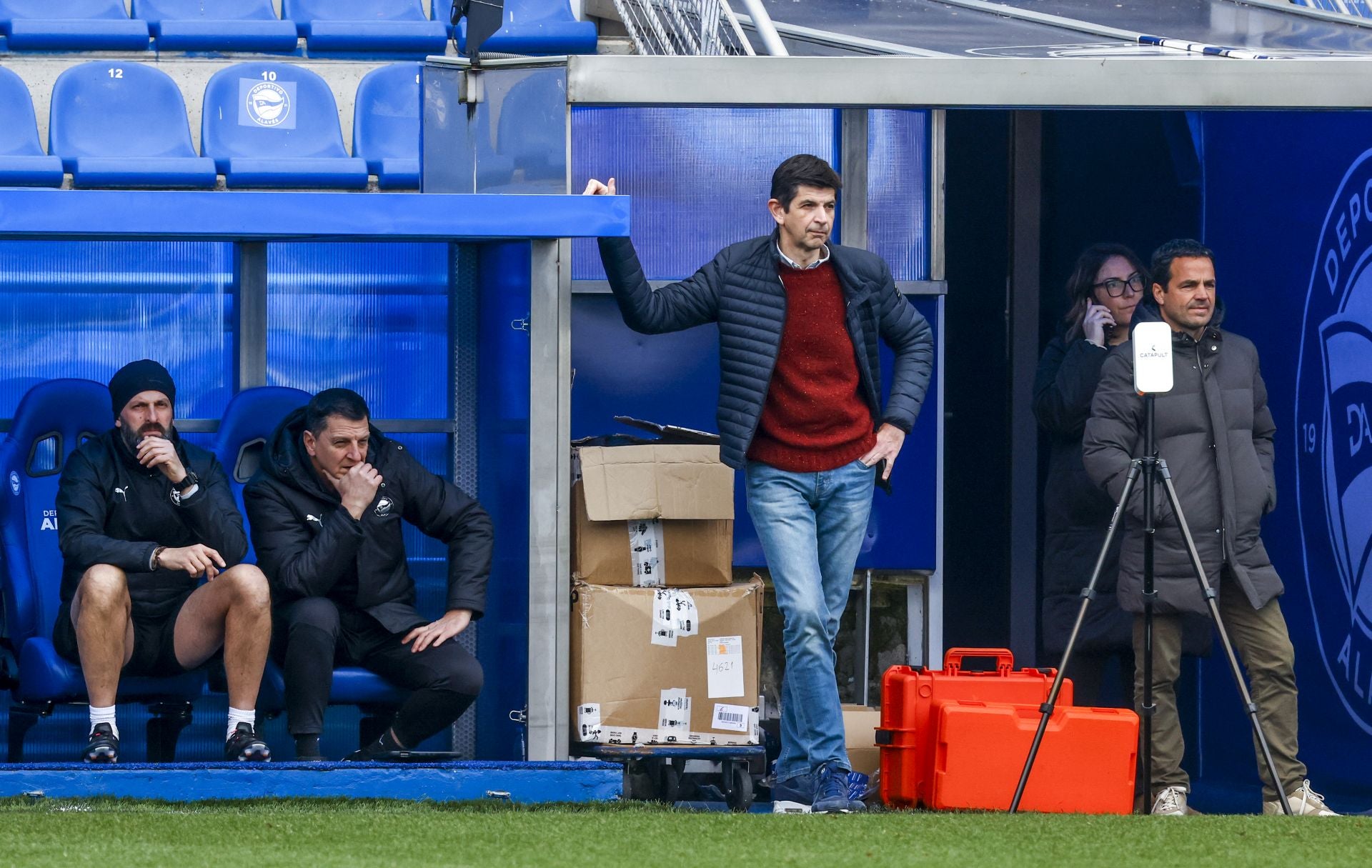 El Alavés se abraza con su afición