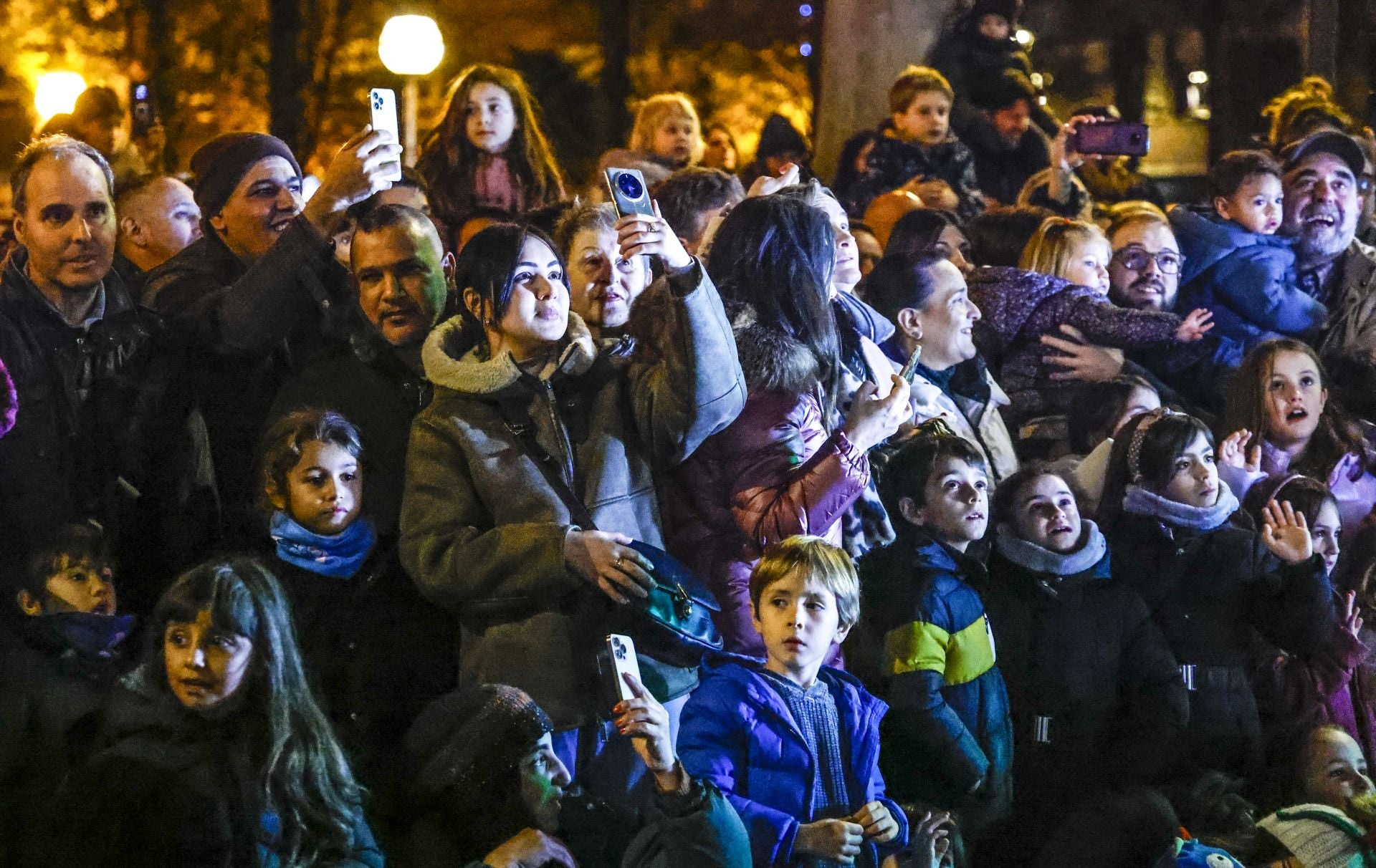 Las imágenes de la cabalgata de los Reyes Magos en Vitoria