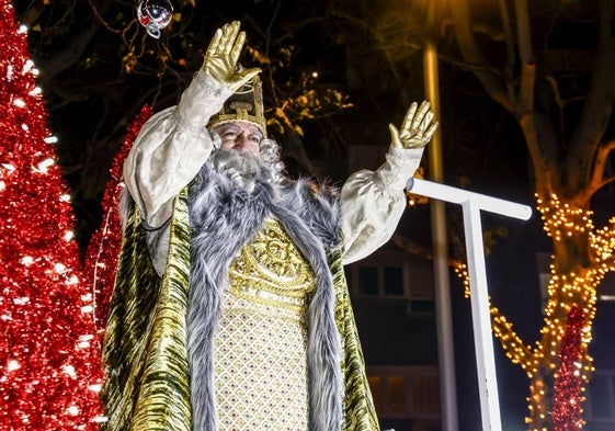 Diversas actuaciones han acompañado a los Reyes Magos.