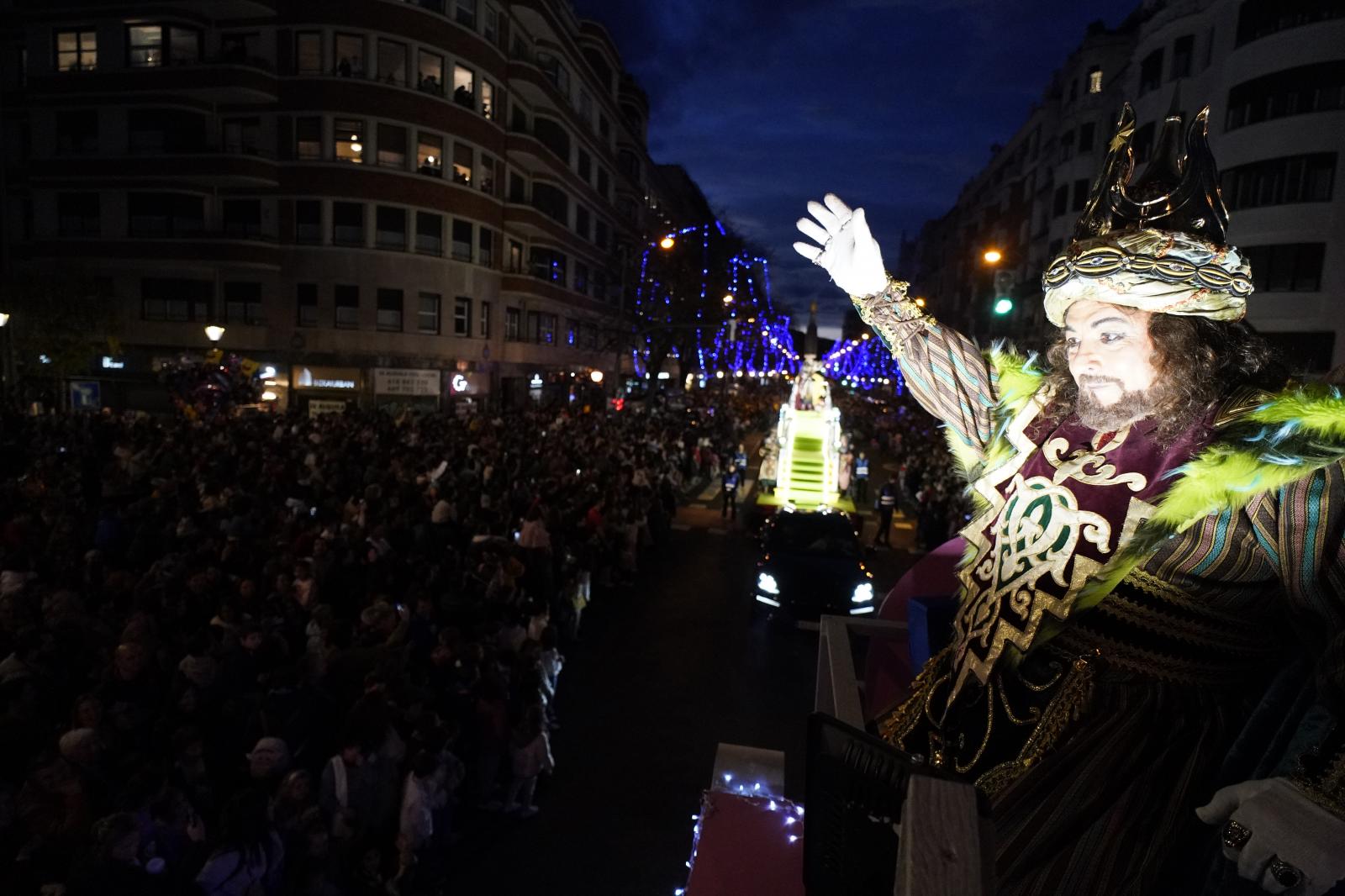 Las mejores imágenes de la Cabalgata de Reyes Magos en Bilbao