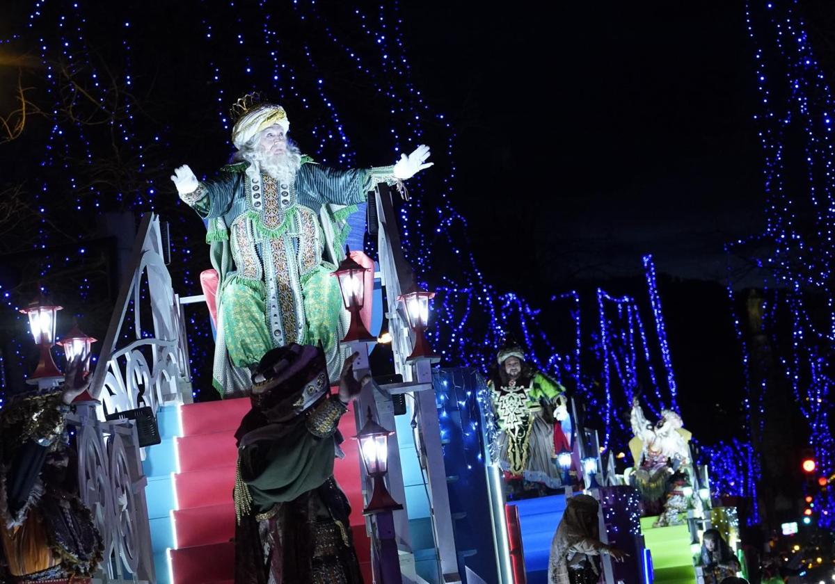 Las mejores imágenes de la Cabalgata de Reyes Magos en Bilbao