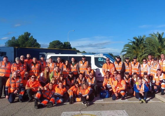 Imagen del desplazamiento que organizaron con 43 agentes de la Policía Local y Ertzaintza.