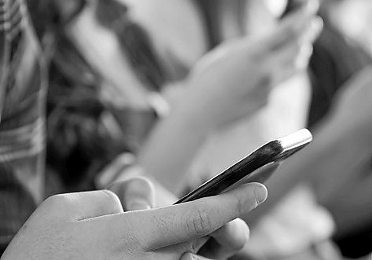 Cuando te regalan un móvil