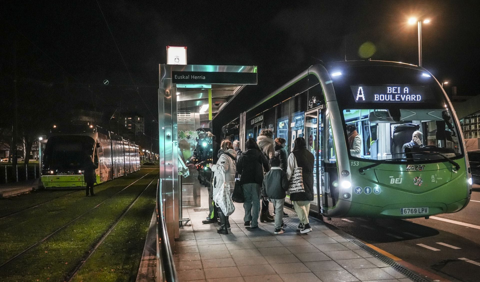 El tranvía se para en Vitoria