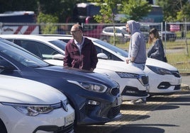 Feria de vehículo de ocasión en Araba.