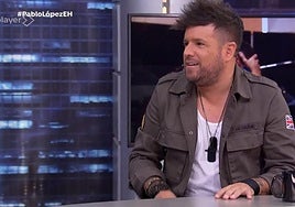 El 'recadito' de Pablo Motos a la madre de Pablo López: «Tu hijo no hace fiestas»