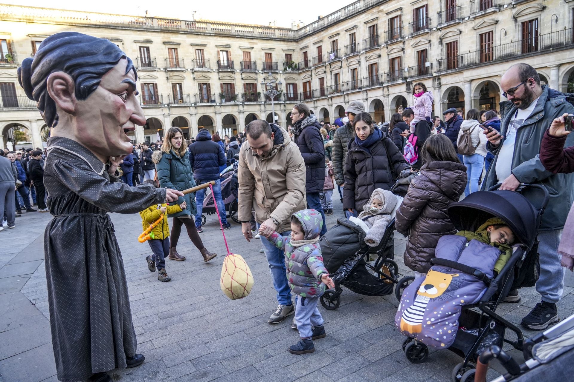 Las mejores imágenes de la celebración de San Antón en Vitoria