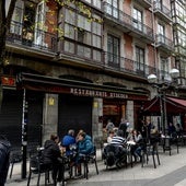 El Ensanche de Bilbao, en la imagen la calle Ledesma, es el más equilibrado y sofisticado de cuantos se crearon en España.