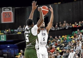 Muhammad-Ali Abdur-Rahkman necesita ser más regular desde fuera del perímetro.