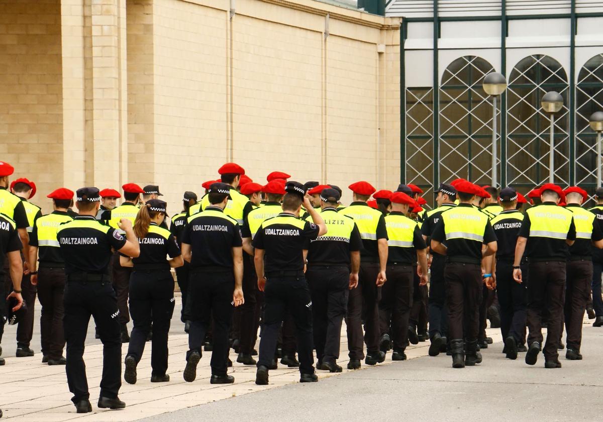 En la Academia de Arkaute se llevan a cabo las convocatorias unificadas de policías.