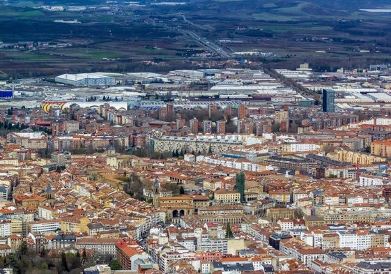 Vitoria «cose su trama urbana» con 21.148 pisos más y un tren soterrado