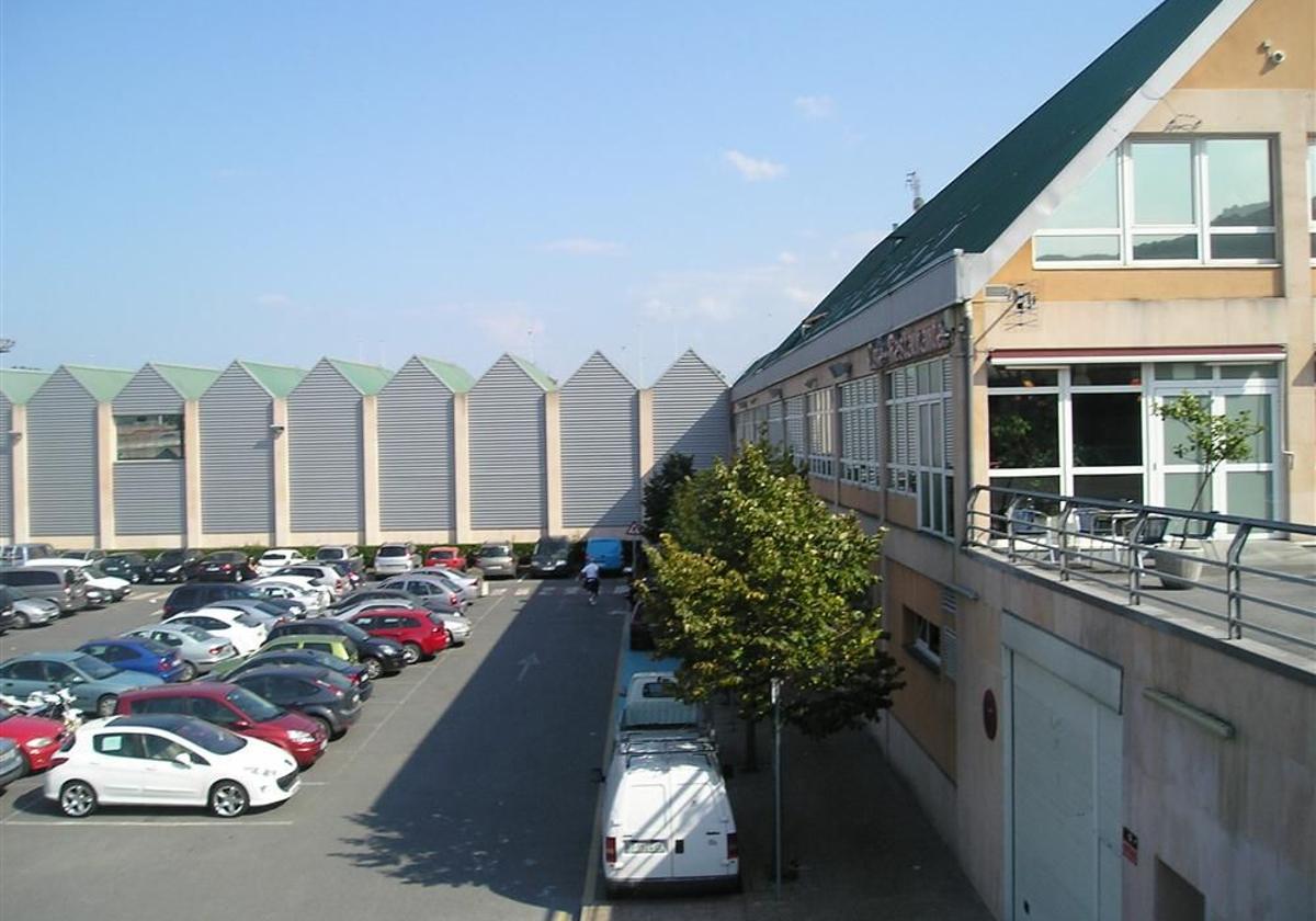 Vista exterior del polideportivo de Artunguaga, en Basauri.