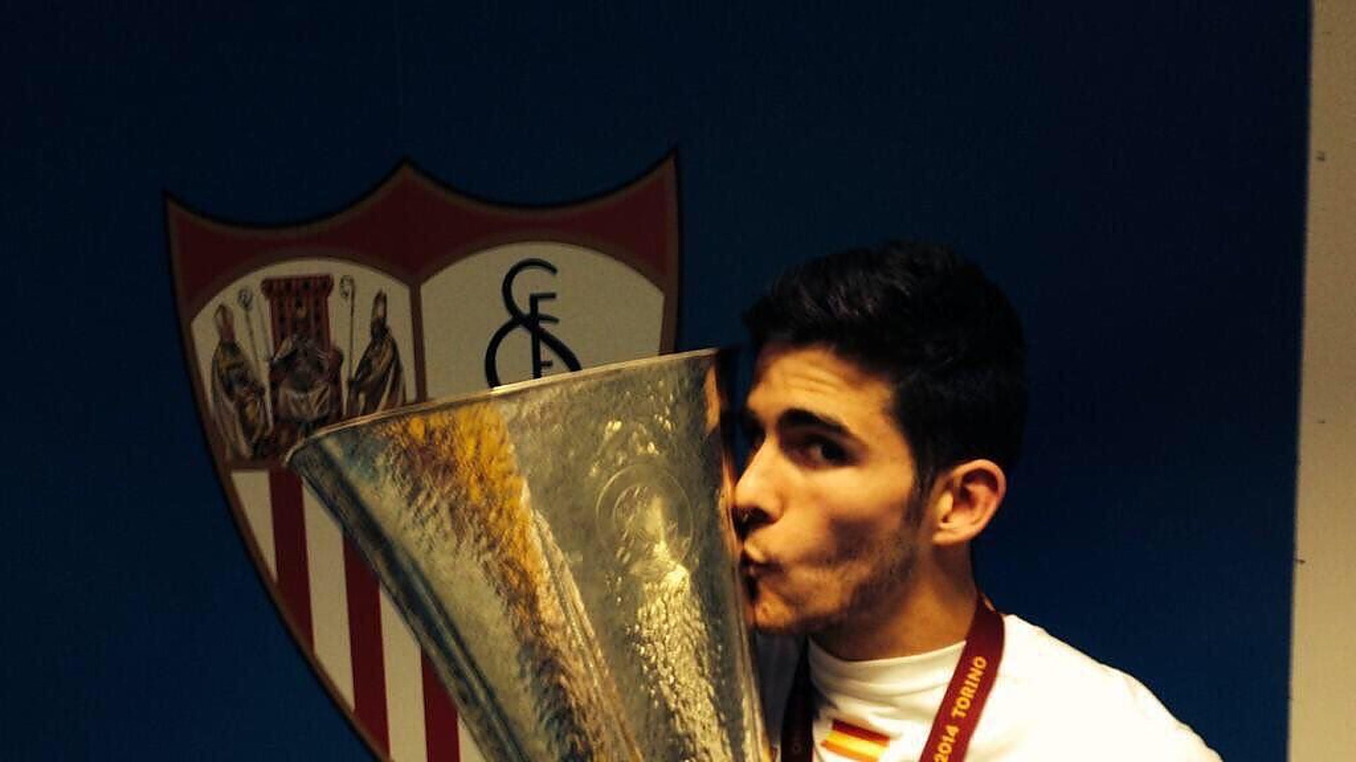 Europa League Champion Arrives in Sestao