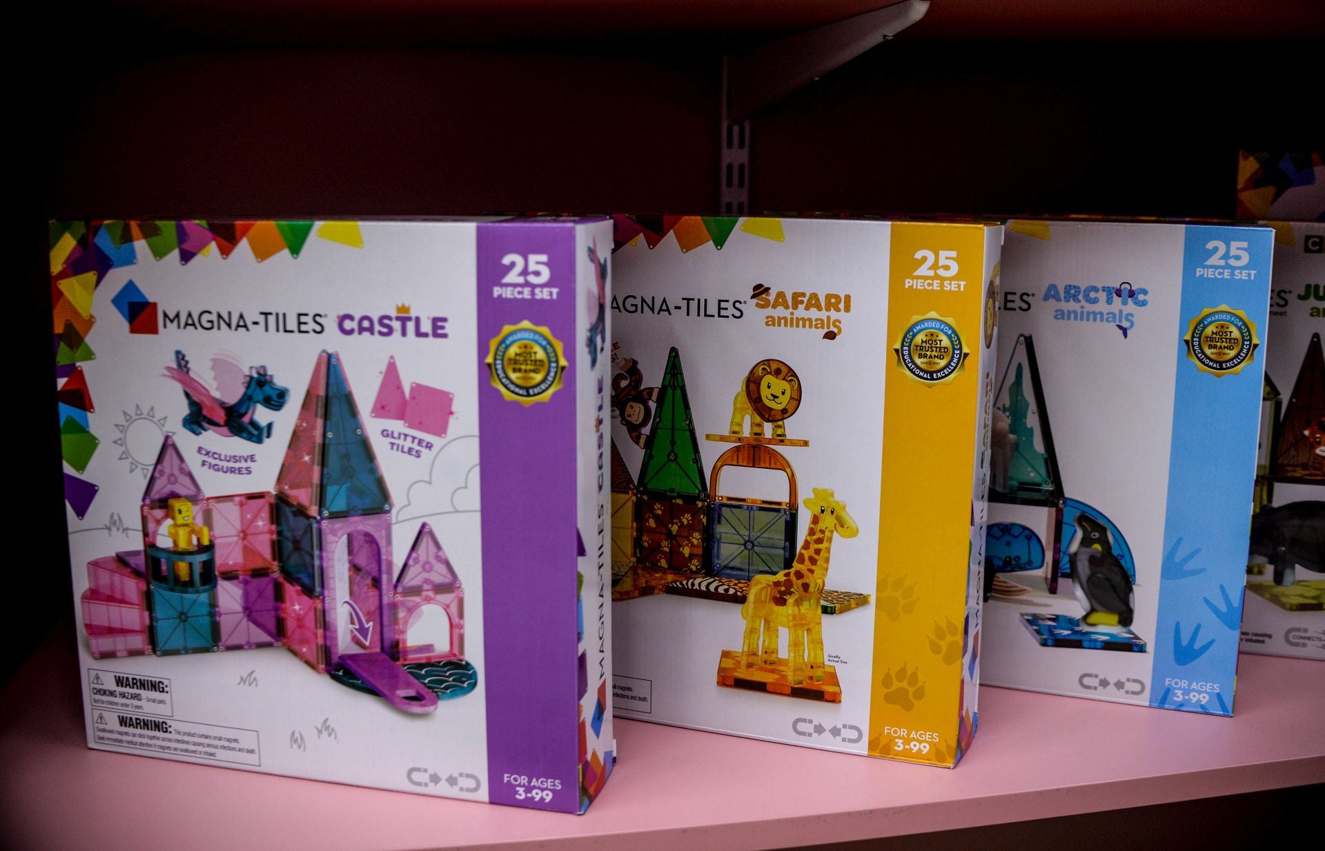 Dos amigas abren en Bilbao una tienda infantil con todo lo que buscaban para sus hijos (y para ellas)