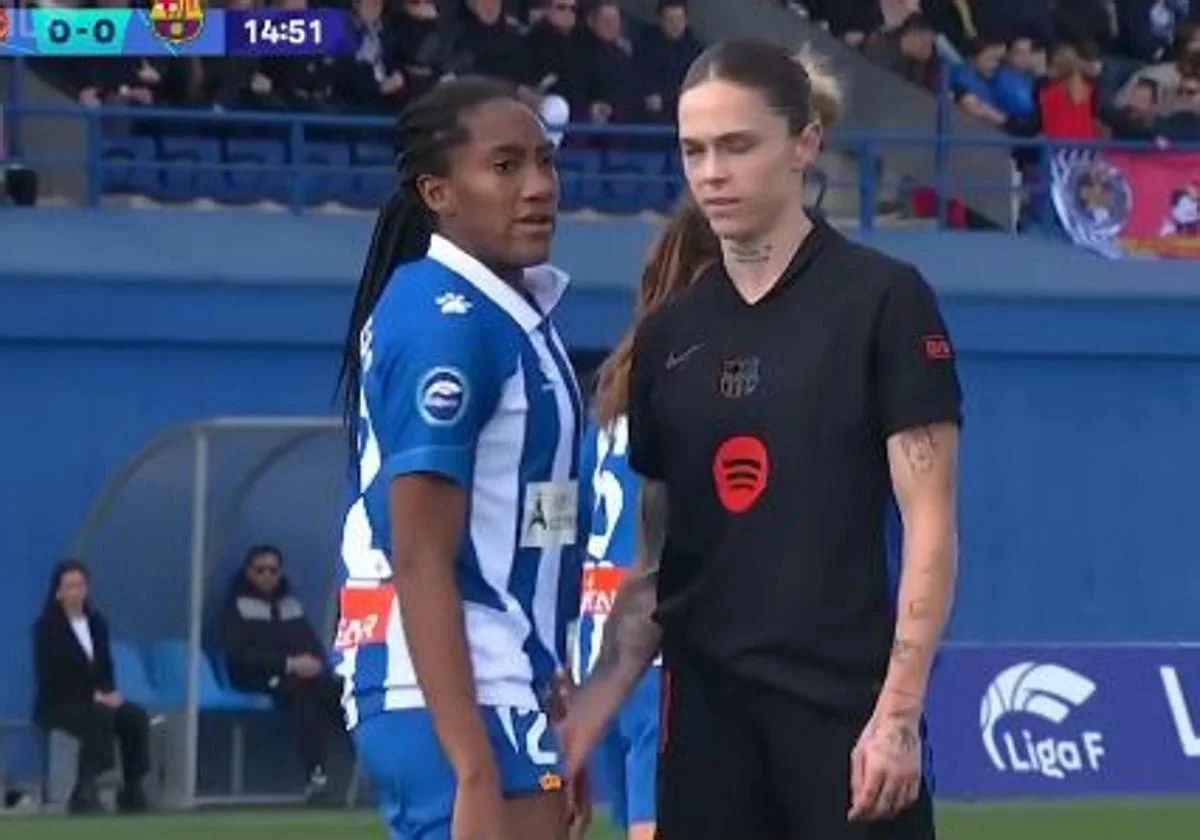 El Espanyol tacha de «inaceptable» el gesto de Mapi León que «vulnera la intimidad» de Daniela Caracas