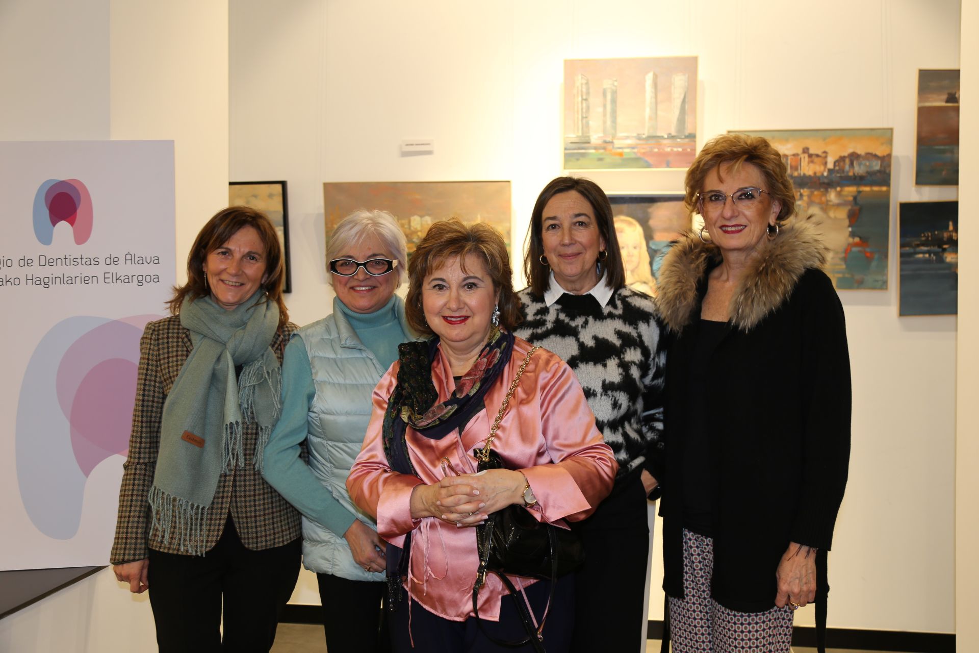 María Jesús Martínez, Ana Tuñón, Maite Urraca, Carmen López y Laly Otaduy.
