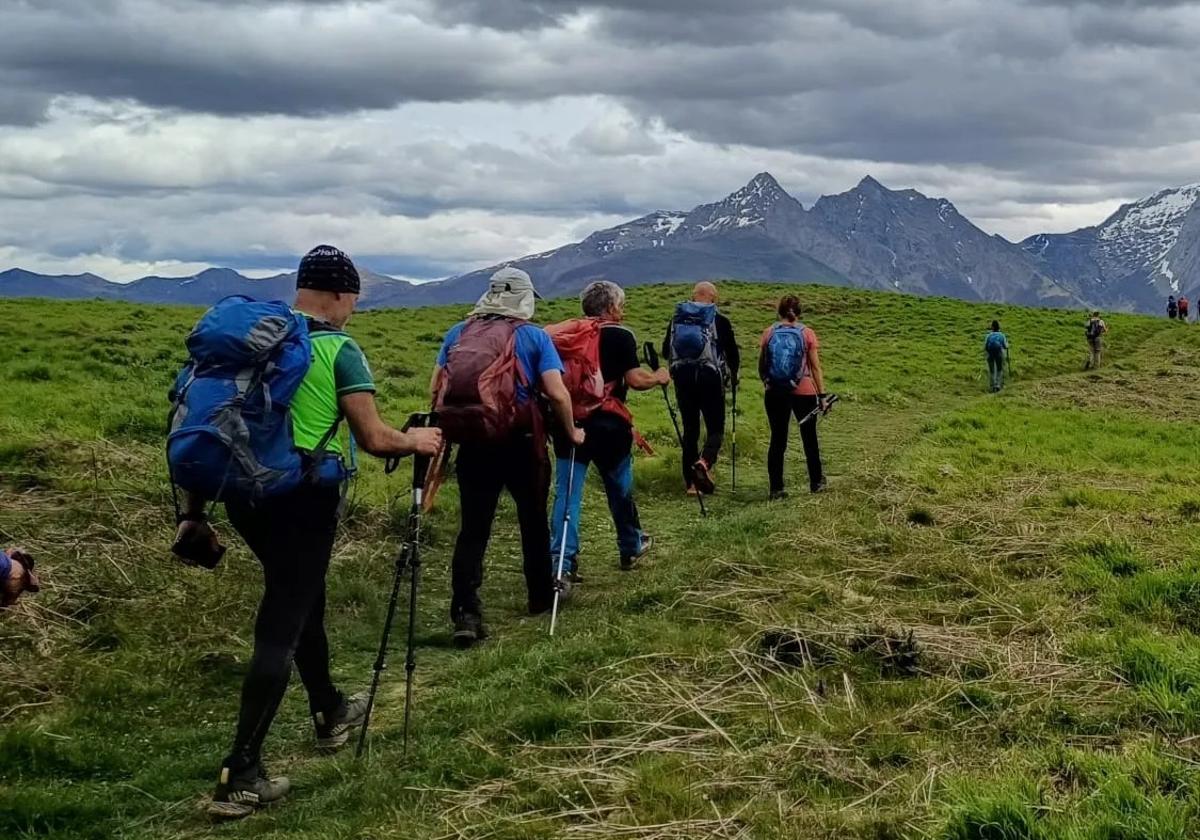 Una de las rutas por Osse-En-Aspe, Francia