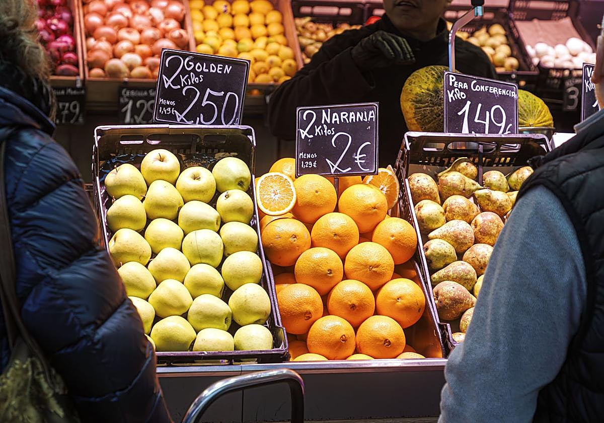 La fruta que deberías evitar porque interacciona con casi todos los fármacos