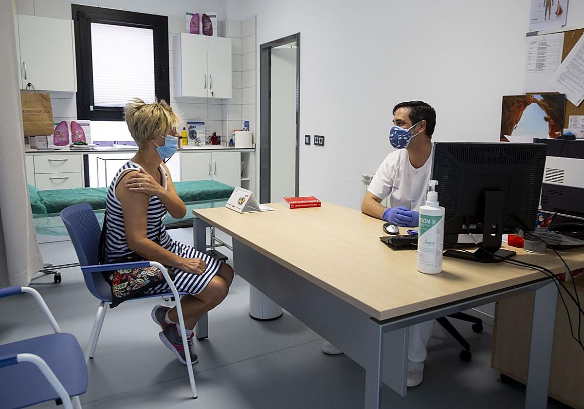 Médicos de Primaria rechazan retrasar hasta los 72 años su edad de jubilación