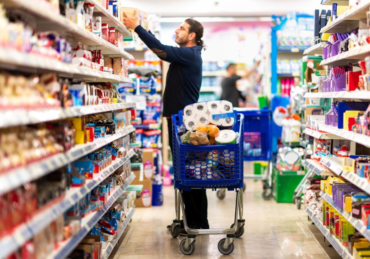 La inflación baja una décima en enero al 3,5% en Euskadi, pero sigue siendo la más elevada del país