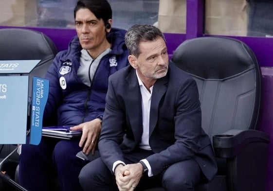 El Valladolid se carga a su entrenador antes de visitar San Mamés