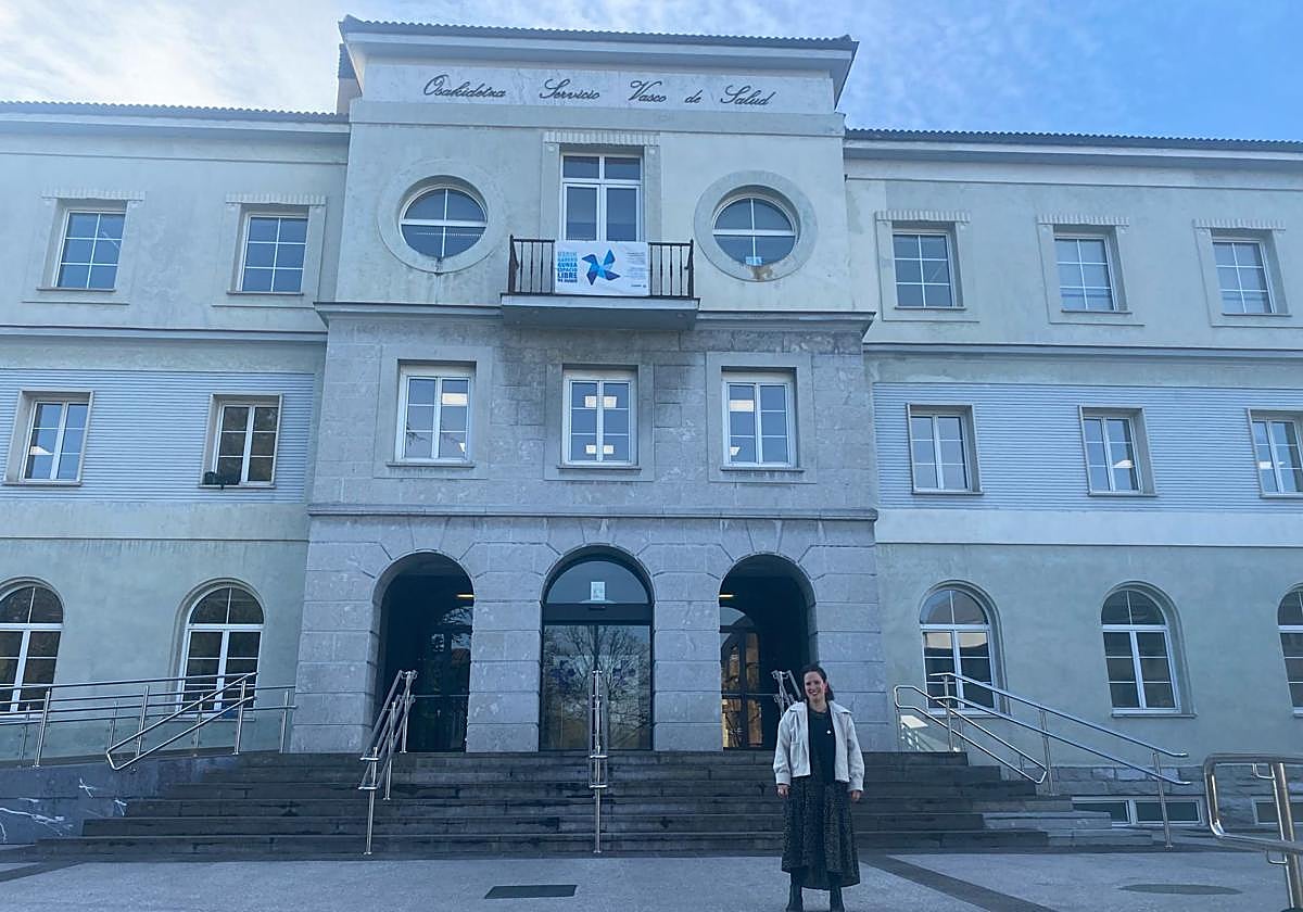 La alcaldesa, Eneritz Azpitarte, momentos antes de la reunión.