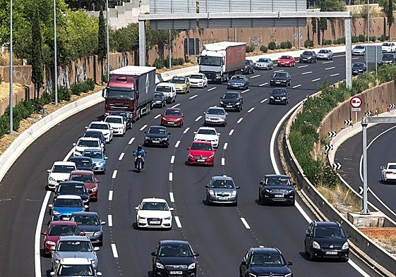 Coches con etiqueta C en Madrid en 2025: ¿por dónde pueden conducir?