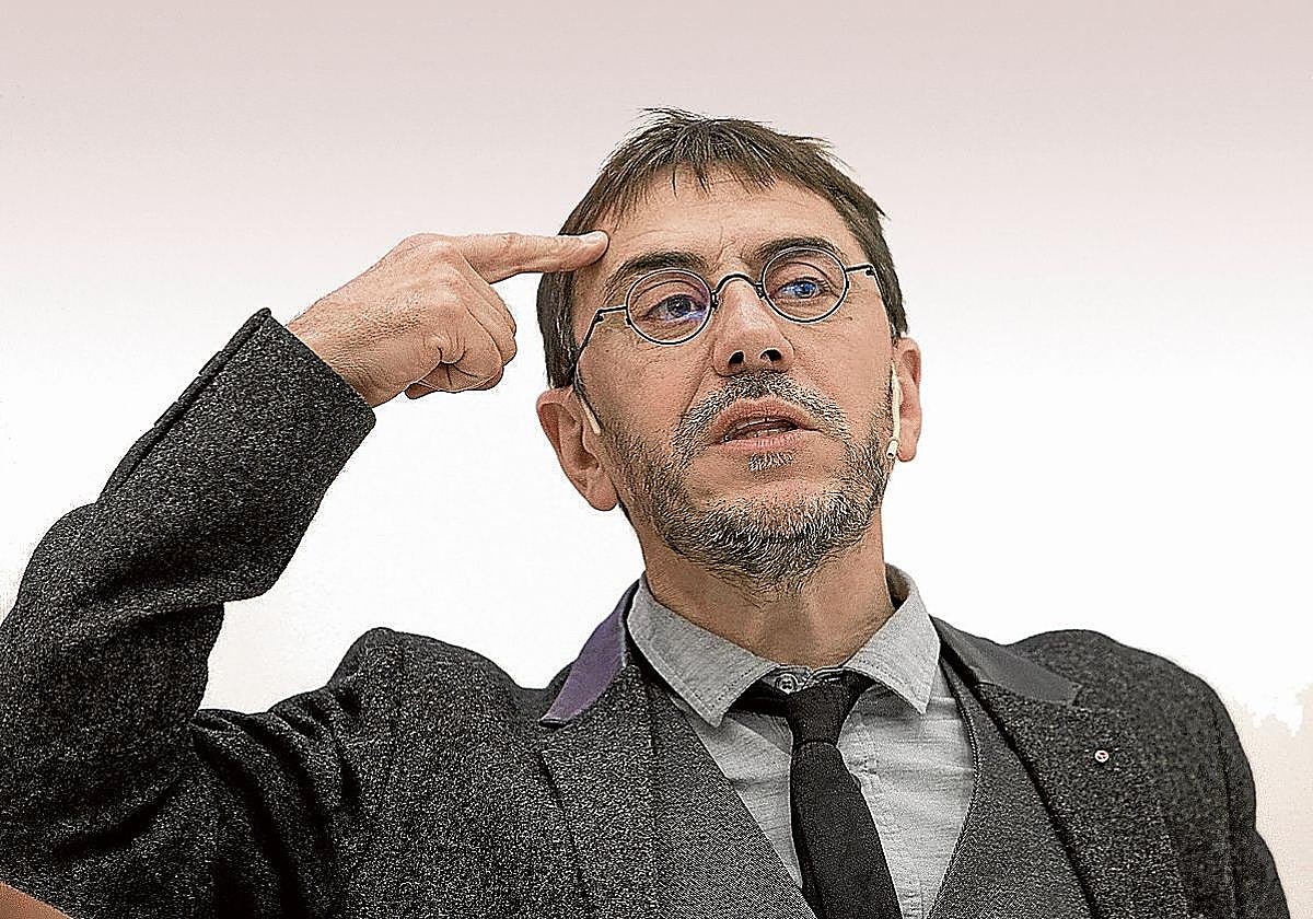 Juan Carlos Monedero, señalado por acosar sexualmente a varias mujeres: «Está salido»